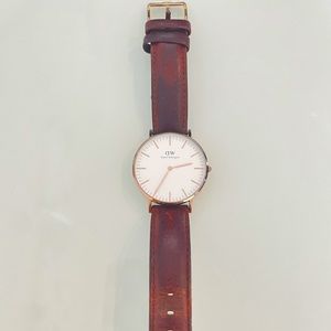 Daniel Wellington watch 32mm rosegold/eggshell，brown leather